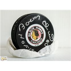 BOBBY HULL  SIGNED BLACKHAWKS LOGO HOCKEY PUCK