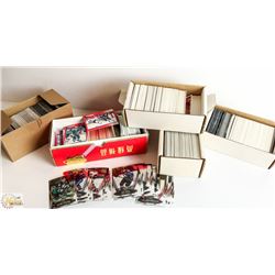 BOX OF ASSORTED HOCKEY CARDS APPROX 2000 OR MORE