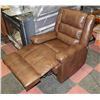 Image 2 : NEW BROWN LEATHERETTE RECLINING CHAIR
