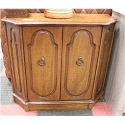 MID CENTURY CONSOLE TABLE 34 X 14 X 31 SOLID WOOD