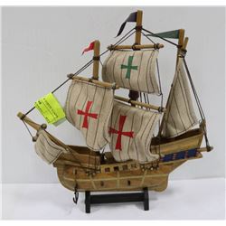 SANTA MARIA 9 1/2' H X 9 1/2' W