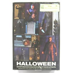 HALLOWEEN ULTIMATE MICHAEL MYERS FIGURINE