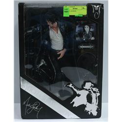 MICHAEL JACKSON FIGURE