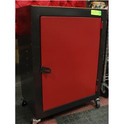 TOOLBOX WITH WHEELS 18 X 11 X 25