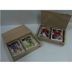 BOX OF VINTAGE UPPER DECK HOCKEY CARDS