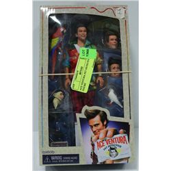 ACE VENTURA PET DETECTIVE FIGURE