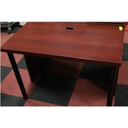OFFICE DESK 42 X 24 X 49