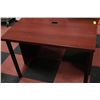 Image 1 : OFFICE DESK 42 X 24 X 49
