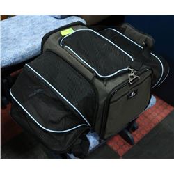 X-ZONE FOLD OUT PET CARRIER SUITE