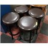 Image 1 : LOT OF 4 STOOLS