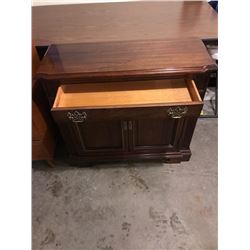 CONSOLE TABLE CRAFTED BY THOMASVILLE 34 X 13 X 30