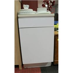 WHITE KITCHEN CABINET 20 X 24 X 36