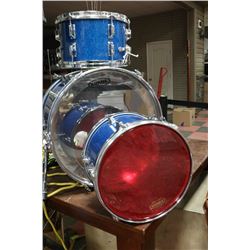 VINTAGE DRUMS SPARKLING BLUE