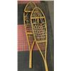 Image 1 : PAIR OF AUTHENTIC FABER SNOWSHOE WALLHANGINGS