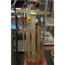 43" RUSTIC WOOD & METAL WALLHANGING SLED - RED