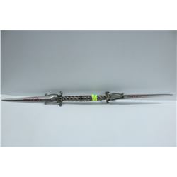 DUAL SWORDS-2 SWORDS UNSCREW IN THE MIDDLE 16"
