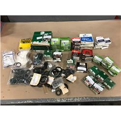 LOT OF MISC. OIL SEAL *PART #'S PICTURED*