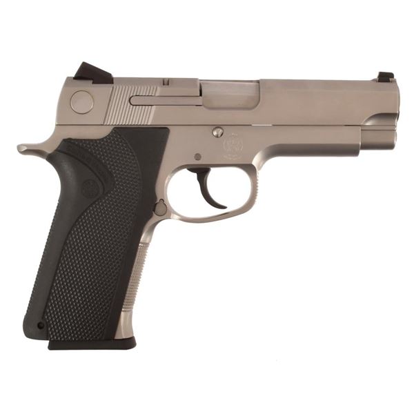 Ted Nugent's S&W Model 1076 10mm