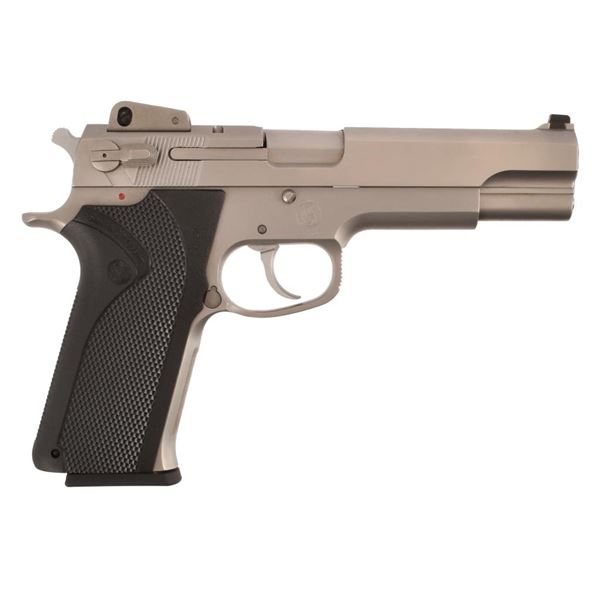Ted Nugent's S&W Model 1006 10mm