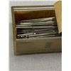 Image 3 : Vintage Box Singers Sewing Machine Needles