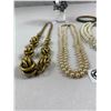 Image 2 : Nice Lot Of Costume Jewelry