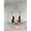 Image 2 : 2 Pairs Gemstone Earrings. Marked .925 Amethyst,Peridot & Aquamarine Carnelian