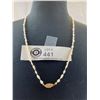 Image 2 : Pretty Pearl Necklace with 14/20 Gold Coloured Clasp