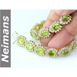 2.25 ct Green Sapphire & Diamond Ring 14kt Gold