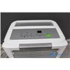 Image 2 : **Dehumidifier