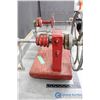 Image 3 : Red Spinning Machine