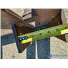Image 8 : Homebuilt Heavy Duty 5' Bale Fork