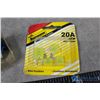 Image 3 : Variety of Cleaners; Paint; 20A Mini Fuses; 5W-30 Race Pro Motor Oil
