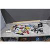 Image 1 : Various Items That You'd Find in Your Garage