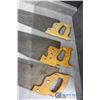 Image 2 : (3) Hand Saws