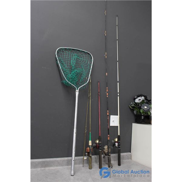 (4) Fishing Rods w/Reels & Net