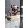 Image 7 : (2) Fishing Rods w/Reels