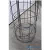 Image 2 : (5) Metal Tomato Cages