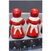 Image 4 : (4) Decorative Salt & Pepper Shakers
