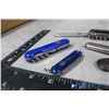 Image 2 : Assorted Pocket Knives