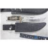 Image 2 : (2) Hunting Knives & (1) Skinning Knife (All w/Sheaths)