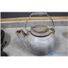 Image 9 : (2) Cast Iron Frying Pans & Kettle Pot