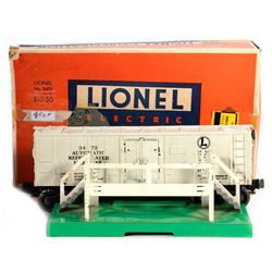 Lionel 3472 Automatic Milk Car and Platform