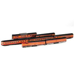 HO Scale Southern Pacific Daylight Passenger Train