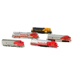 HO Scale (5) Santa Fe Diesel Locomotives