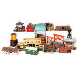 Lot -Miscellaneous HO Structures and Parts