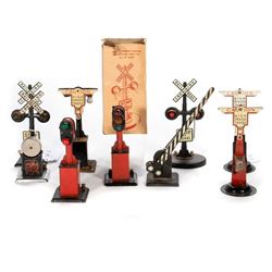 O Gauge Marx crossing signals and block signals