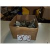 Image 2 : Box with contain