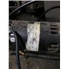 Image 2 : Unite hydraulique 24 volt avec selenoid et chargeur a batterie