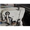 Image 8 : Brother Button Hole Machine