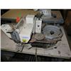 Image 2 : Juki MB-373N Automatic Feed Button Sewing Machine w/ BR10 Robot (the bowl shakes a little)